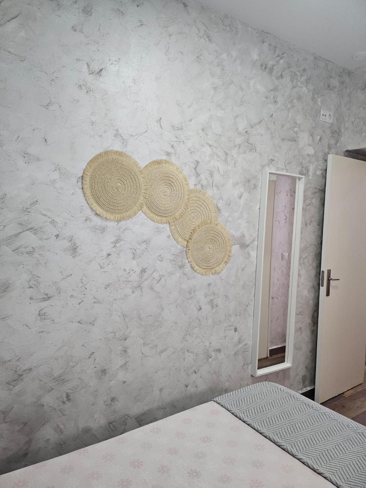 Geminis Apartment Rota Exterior photo